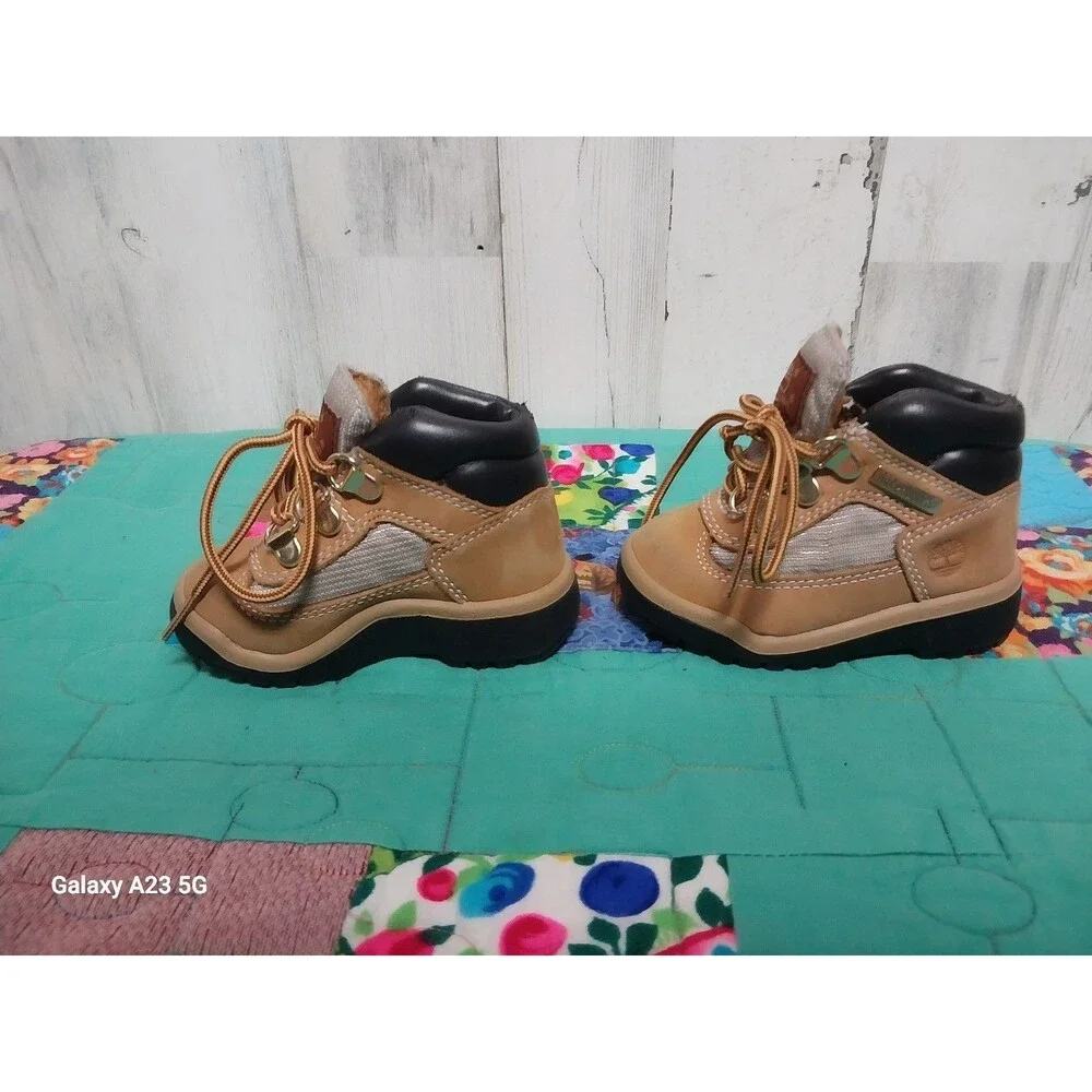 Timberland Toddlers Wheat Brown Field Boots 15845 Size 5